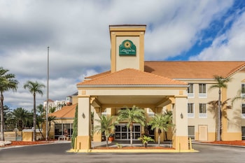 Hotel - La Quinta Inn & Suites by Wyndham Orlando Universal area